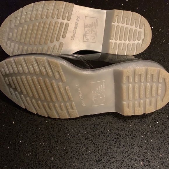 Women’s Oxford Doc Martens Patent Leather - Picture 5 of 7